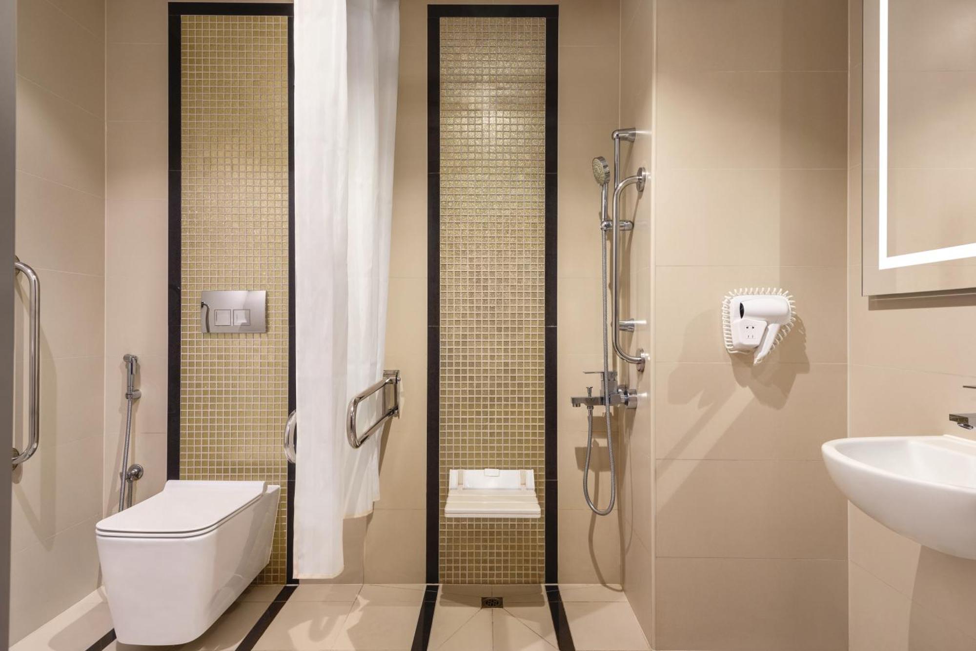 Ramada By Wyndham Makkah Zad Al Tayseer Мекка Экстерьер фото